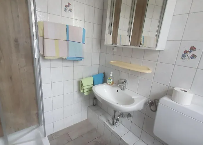 Schoene Mit Gemuetlicher Terrasse Apartamento