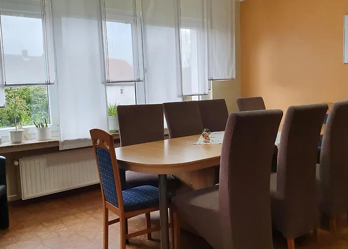 Schoene Mit Gemuetlicher Terrasse Homberg (Schwalm-Eder)