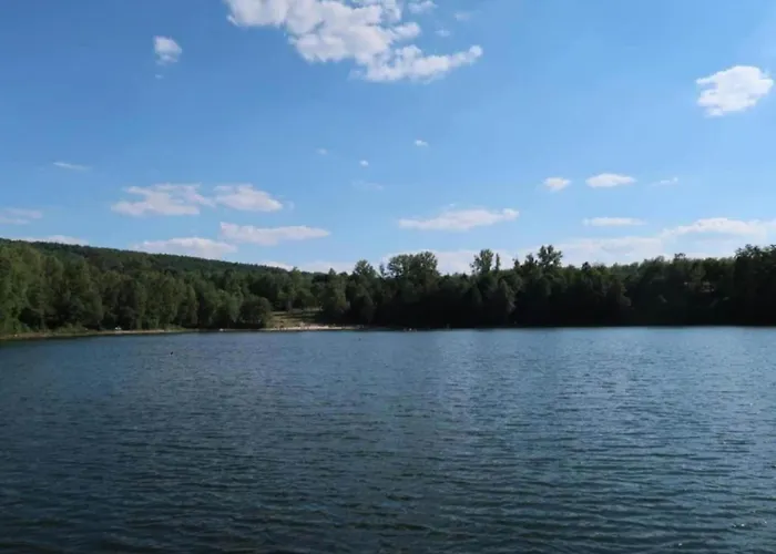 Schoene Mit Gemuetlicher Terrasse Apartamento